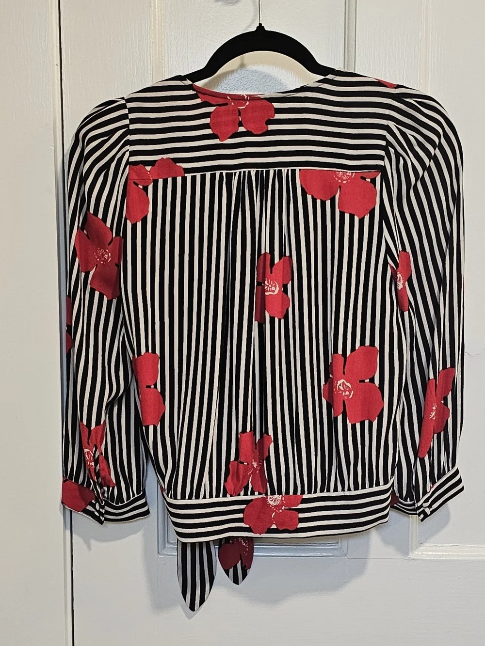 Madewell Black & White Wrap Blouse Top Shirt Red Floral Candied Orchid Small S - Picture 2 of 5